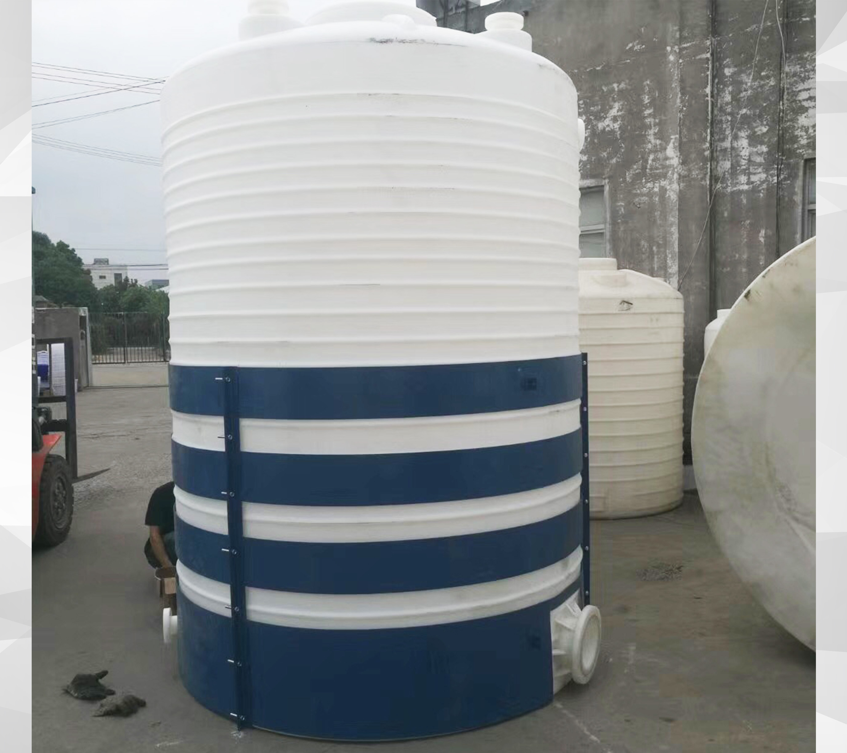 8噸平底儲(chǔ)罐